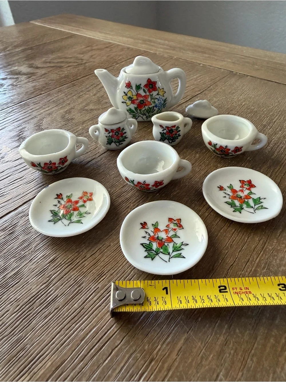 Vintage Miniature Porcelain Tea Set Made in Japan, Floral Pattern, 12 piece, EUC - Picture 3 of 14